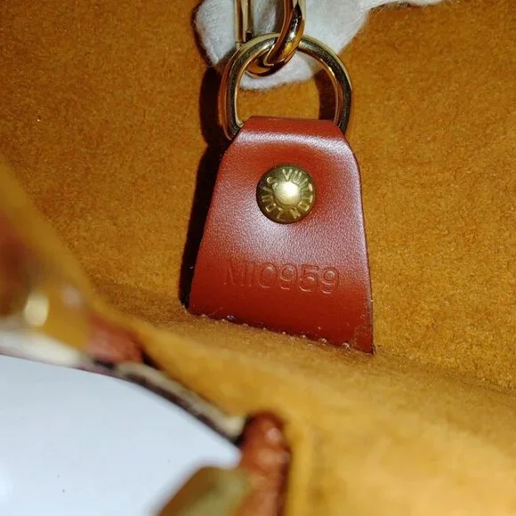 Louis Vuitton LV Hand Bag Soufflot Brown Epi 495-030425
